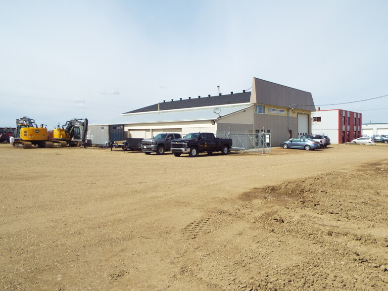 5904 44A St, Leduc, AB à vendre - Photo de l’immeuble – Image 3 sur 17