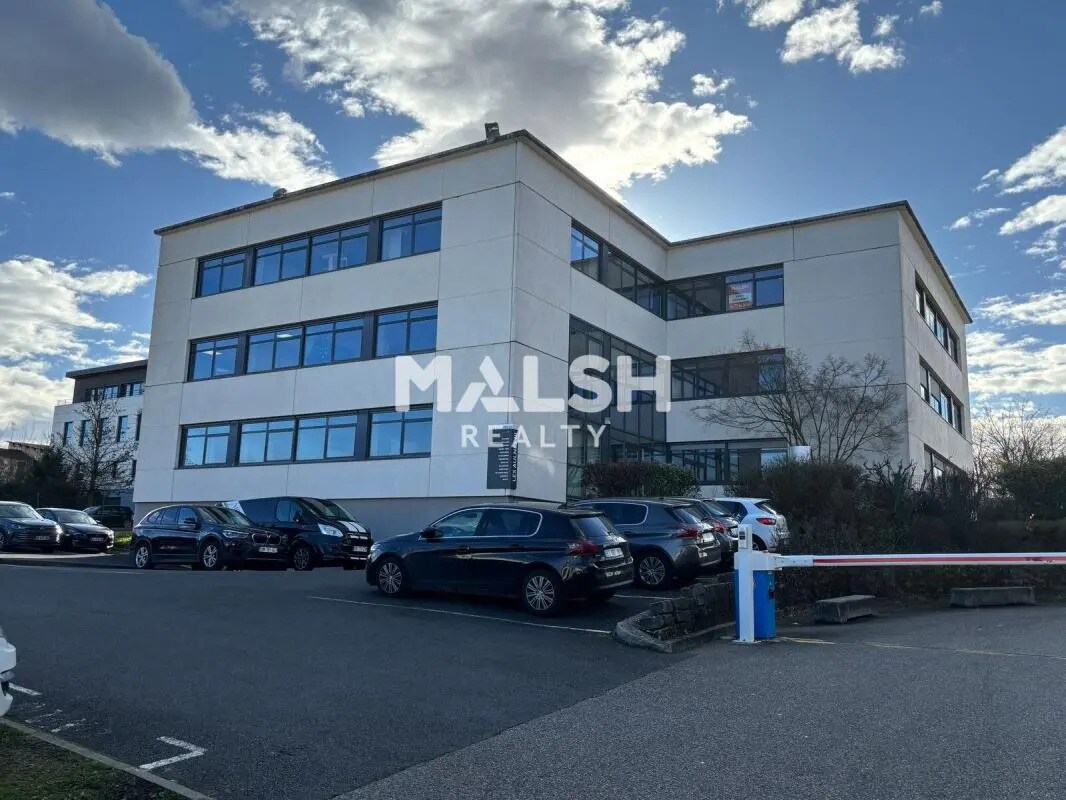 Bureau dans Limonest à louer Photo de l’immeuble– Image 1 sur 14