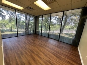 16135 Preston Rd, Dallas, TX à louer Photo intérieure– Image 2 sur 2