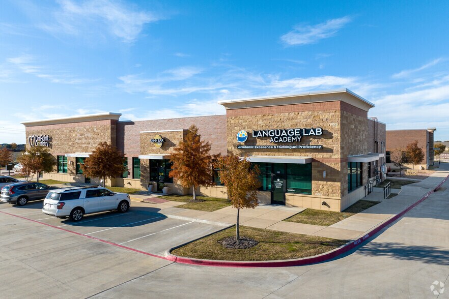 9560 Legacy Dr, Frisco, TX à louer - Photo de l’immeuble – Image 1 sur 15