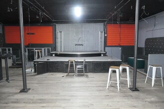 226-230 Winkler Dr, Houston, TX à vendre Photo intérieure– Image 1 sur 2