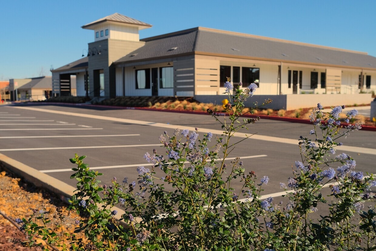 1404-1446 Concannon Blvd, Livermore, CA à louer Photo principale– Image 1 sur 38