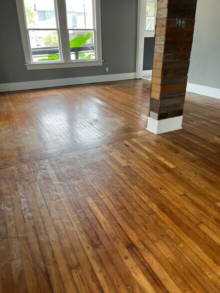 719 W Gray St, Houston, TX à louer - Photo de l’immeuble – Image 2 sur 10
