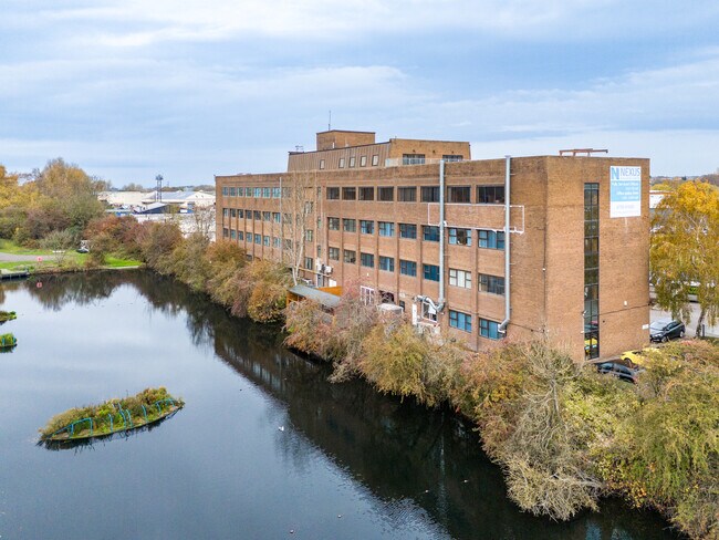 Plus de détails pour 6 Darby Clos, Swindon - Coworking à louer