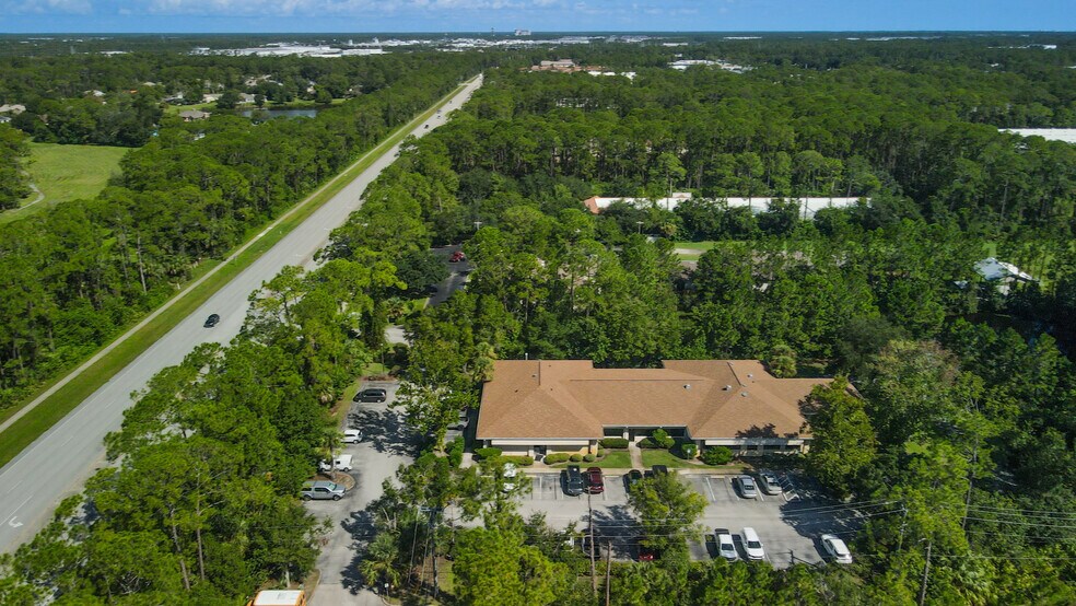 325 N Williamson Blvd, Daytona Beach, FL à louer - Photo de l’immeuble – Image 2 sur 10