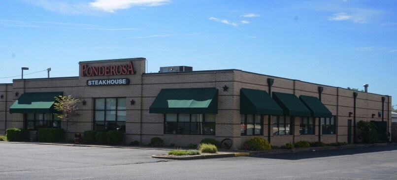 1001 W Morton Ave, Jacksonville, IL à vendre Photo principale– Image 1 sur 4