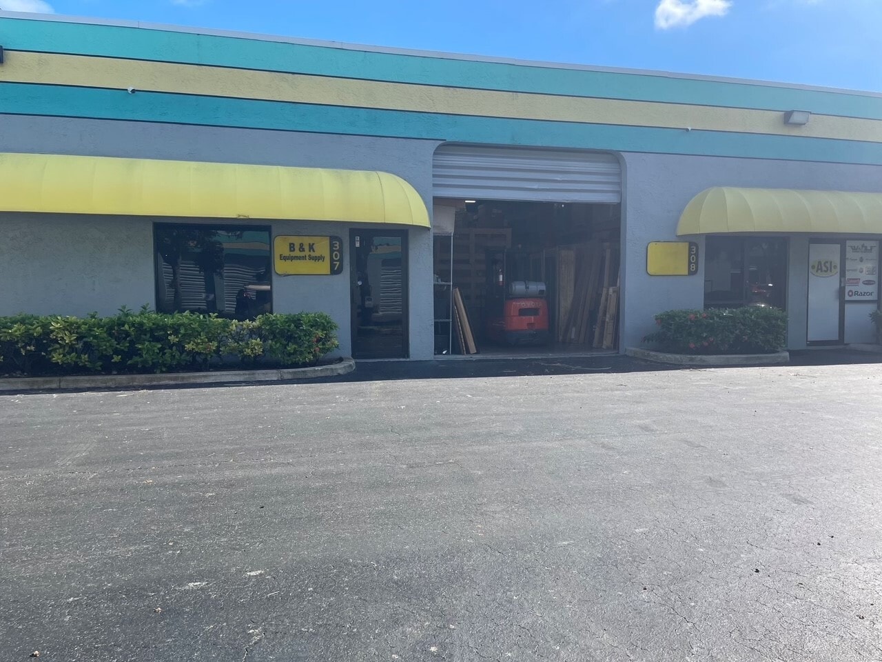 4990 SW 52nd St, Fort Lauderdale, FL à louer Photo de l’immeuble– Image 1 sur 7