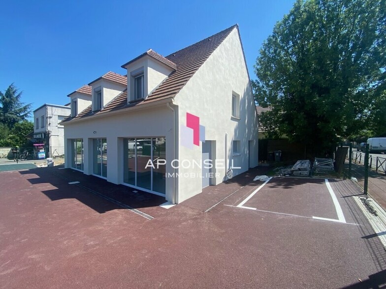 Bureau dans La Celle-Saint-Cloud à vendre - Photo de l’immeuble – Image 2 sur 2