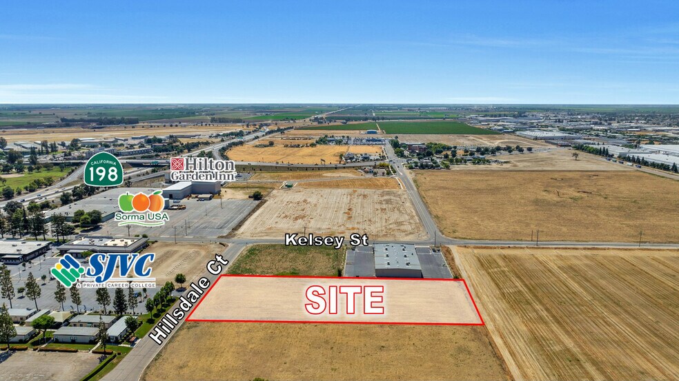 8224 W Hillsdale Ct, Visalia, CA à vendre - Photo principale – Image 1 sur 4
