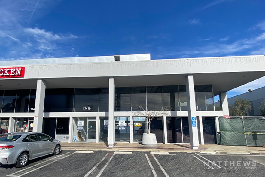17490 Hawthorne Blvd, Torrance, CA à louer - Photo de l’immeuble – Image 2 sur 3