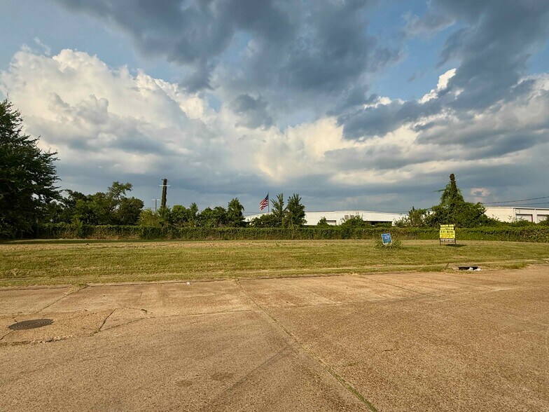 2600 Llewellyn Dr, Alexandria, LA à vendre - Photo de l’immeuble – Image 3 sur 3