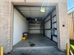 5912 E FM-517, Dickinson, TX à louer Photo intérieure– Image 2 sur 10