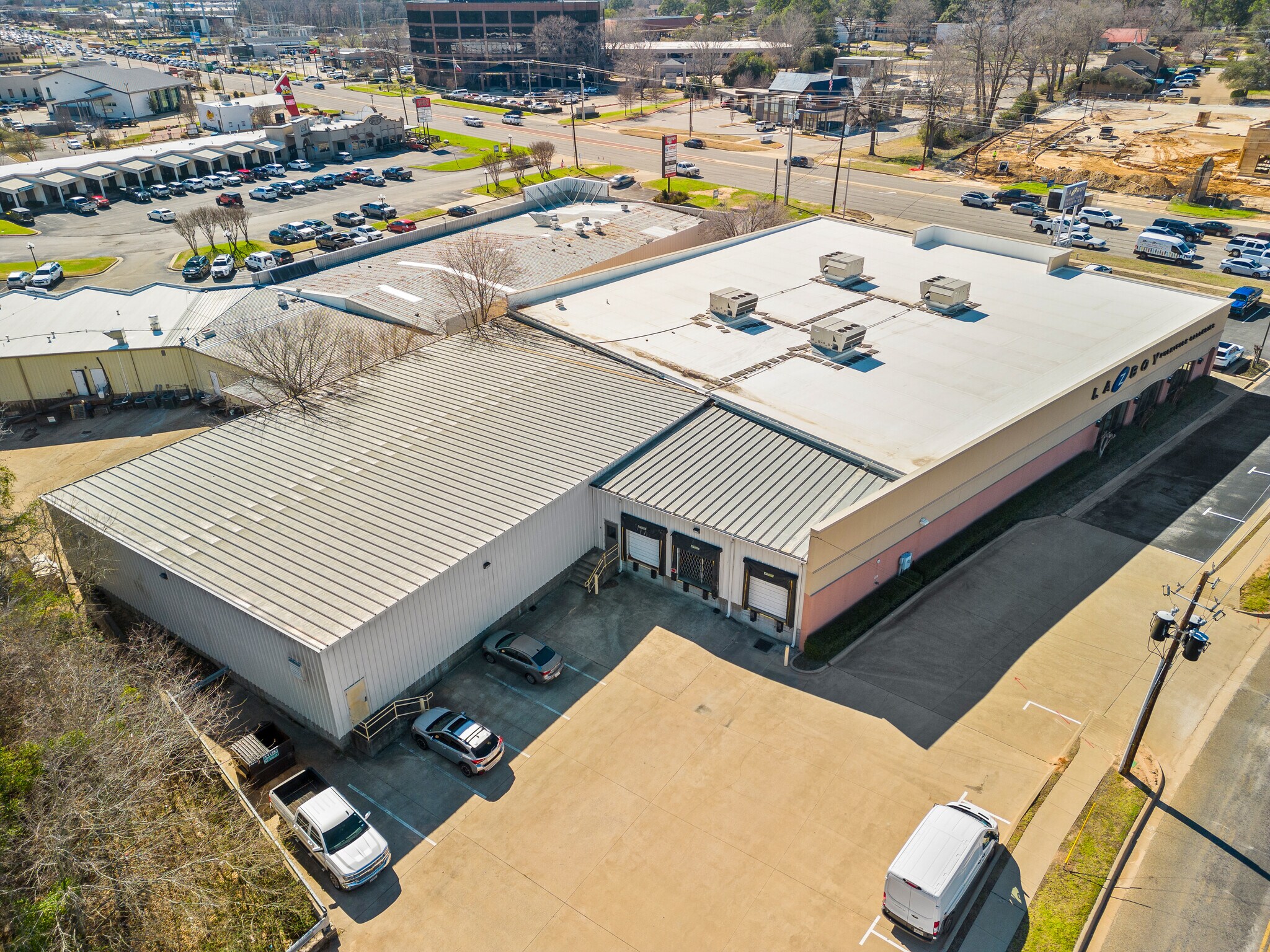 6000 S Broadway Ave, Tyler, TX à louer Photo de l’immeuble– Image 1 sur 6