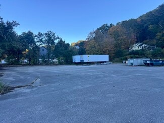 Plus de détails pour 300 Roosevelt Dr, Seymour, CT - Terrain à louer