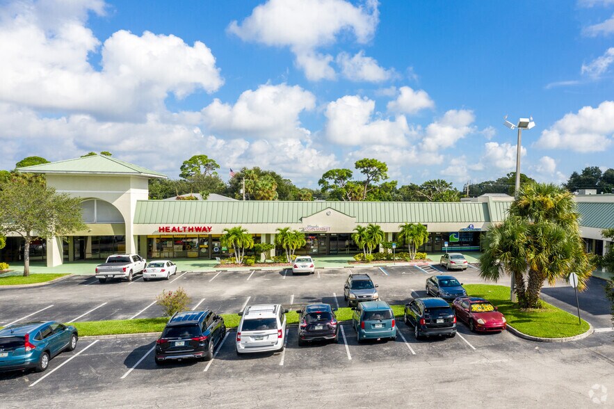 1501-1601 US Highway 1, Vero Beach, FL à louer - Photo de l’immeuble – Image 3 sur 14