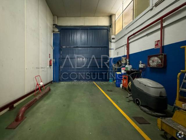 Industriel/Logistique dans Leganés, Madrid à vendre - Photo de l’immeuble – Image 2 sur 26