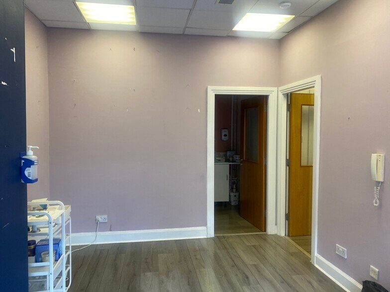 105 Cambridge St, Glasgow à louer - Photo de l’immeuble – Image 2 sur 5