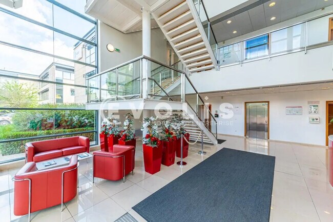 Plus de détails pour Bureau à vendre