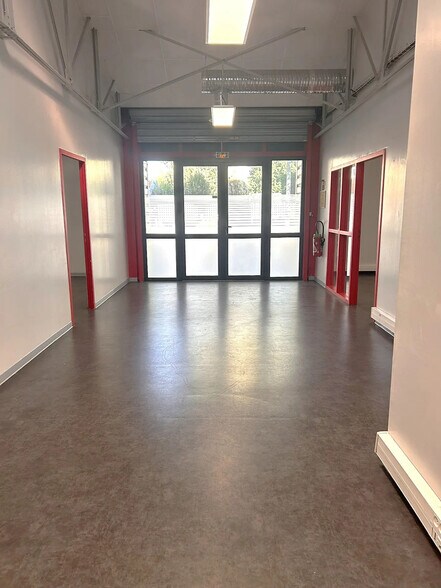 388 Boulevard Jean-Jacques Bosc, Bègles à louer - Photo de l’immeuble – Image 2 sur 5