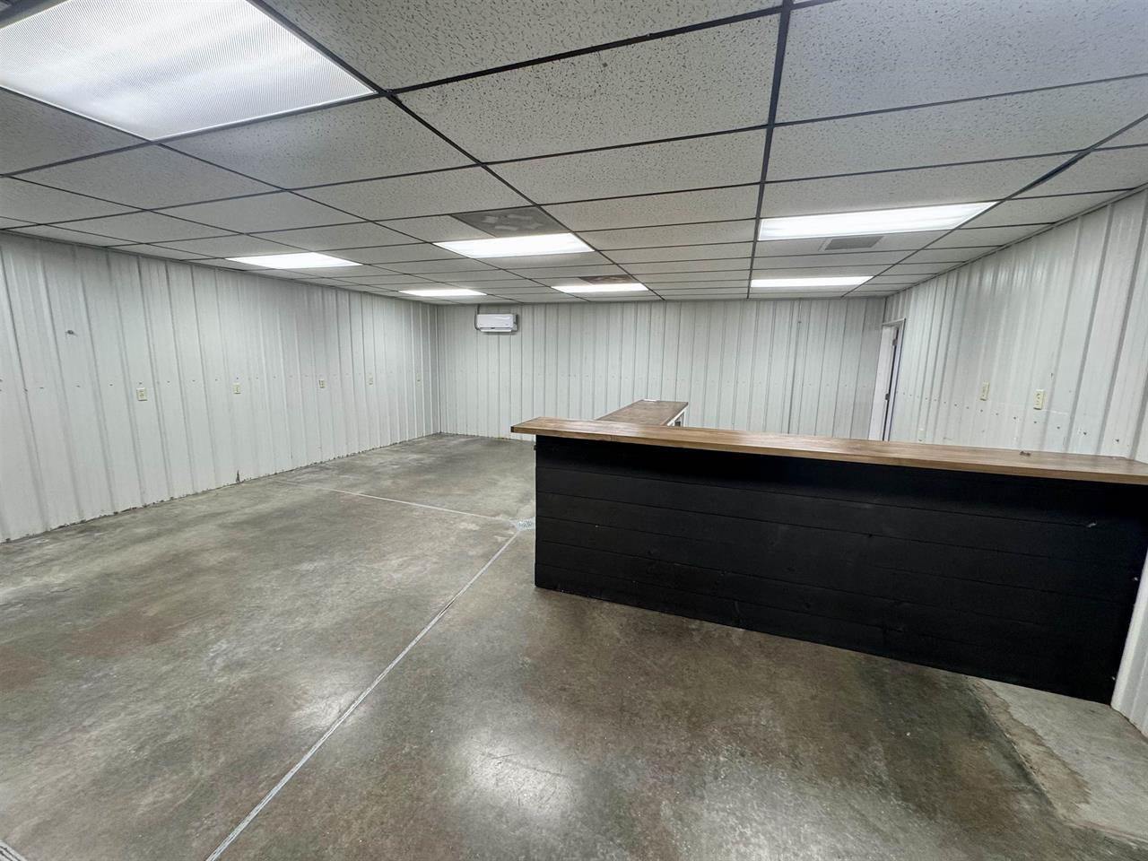 109 Adams St SE, Cascade, IA à louer Photo intérieure– Image 1 sur 9