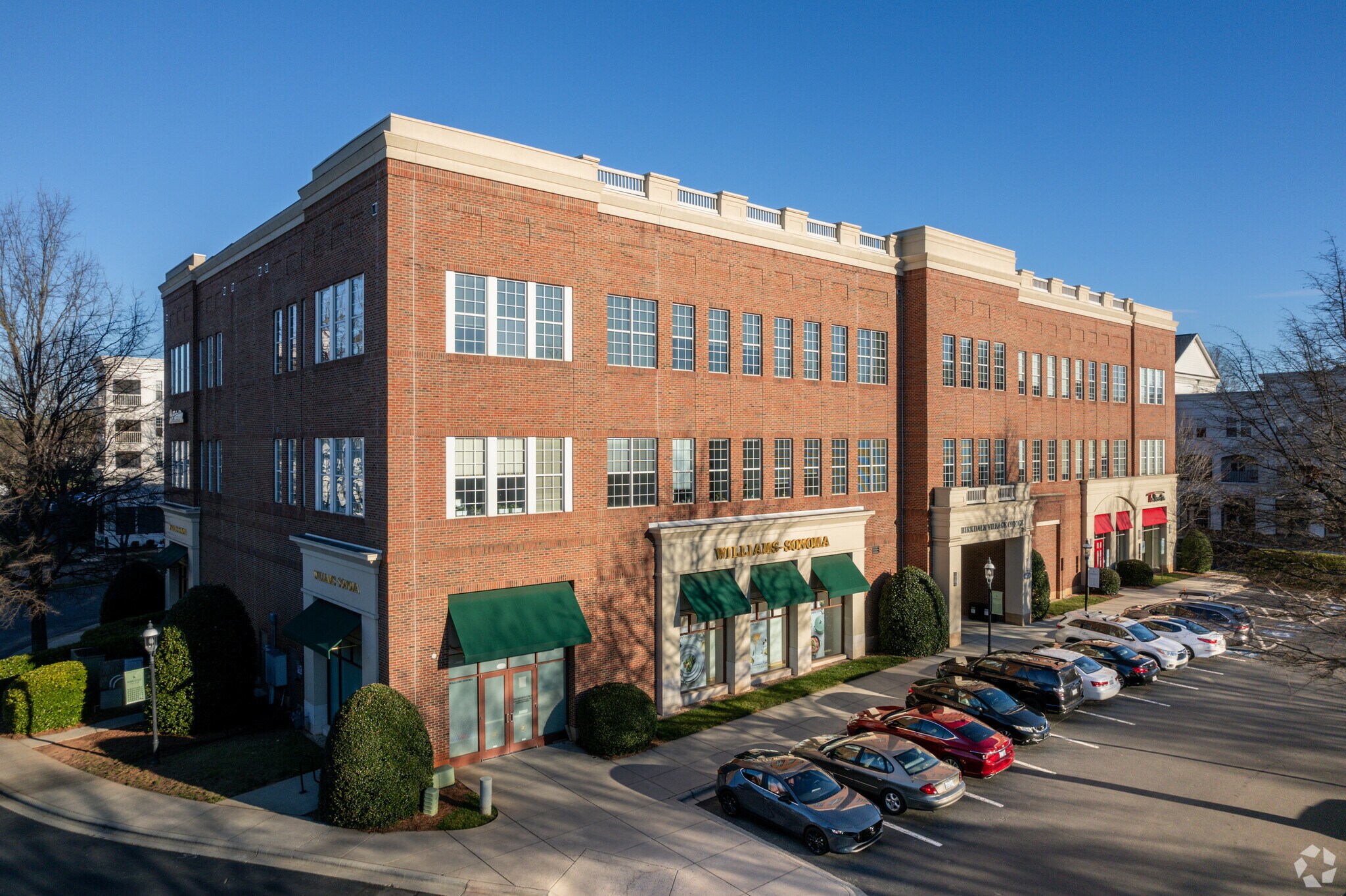 16740 Birkdale Commons Pky, Huntersville, NC à louer Photo principale– Image 1 sur 2