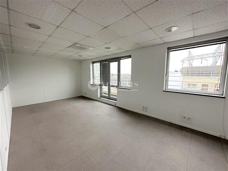 106118 Rue Du Lieutenant Petit Leroy, Chevilly-Larue à vendre - Photo intérieure – Image 2 sur 5