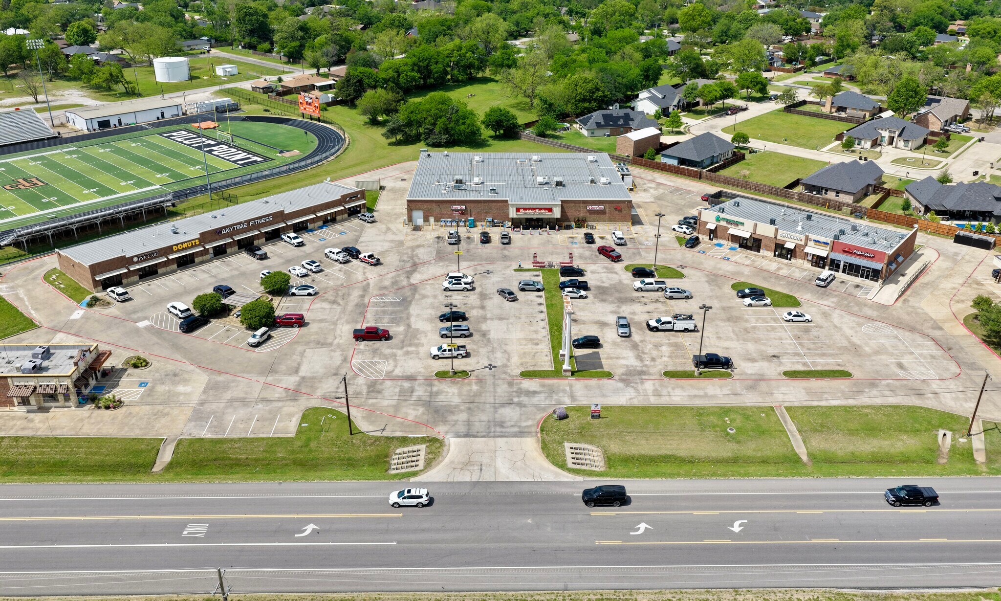 750 Us Highway 377, Pilot Point, TX à louer Photo principale– Image 1 sur 6
