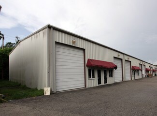 Plus de détails pour 2634 NE 9th Ave, Cape Coral, FL - Industriel/Logistique à louer