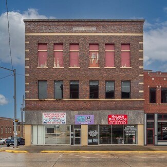 Plus de détails pour 122 E Carl Albert Pky, Mcalester, OK - Bureau à vendre