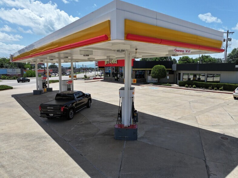 2017 N Broadway St, Poteau, OK à vendre - Photo de l’immeuble – Image 2 sur 11