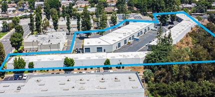 210 W Arrow Hwy, San Dimas, CA à louer Aérien– Image 2 sur 2