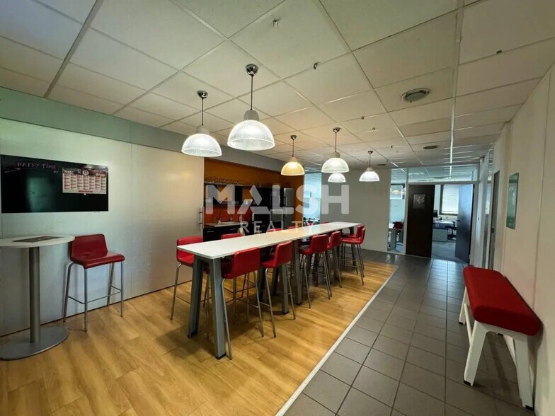 1 Rue De La Presse, Saint-Étienne à vendre - Photo de l’immeuble – Image 2 sur 6