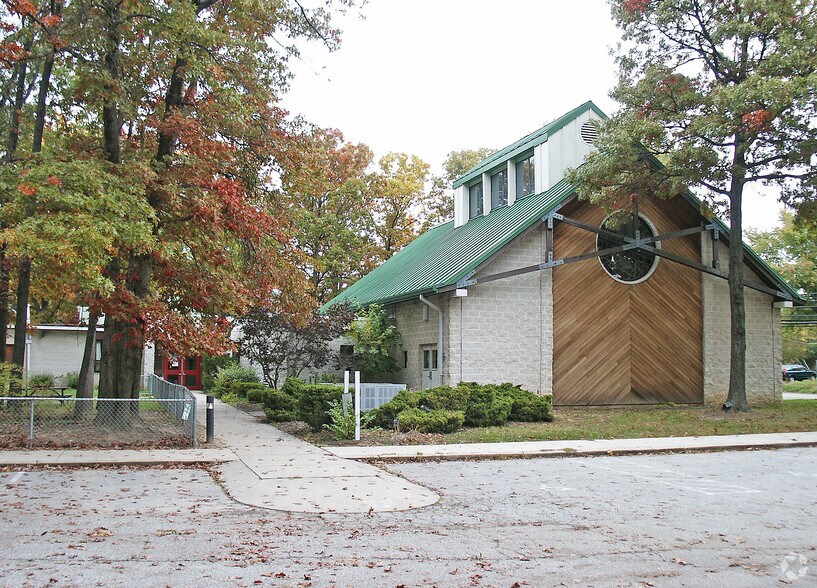 11310 Montgomery Rd, Beltsville, MD à vendre - Photo principale – Image 1 sur 2