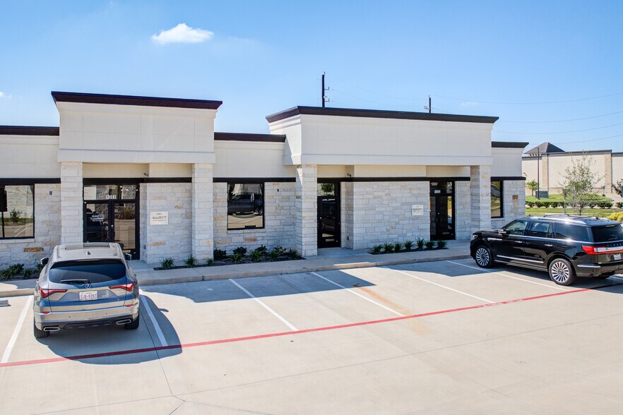 Bureau dans Sugar Land, TX à vendre - Photo de l’immeuble – Image 3 sur 49