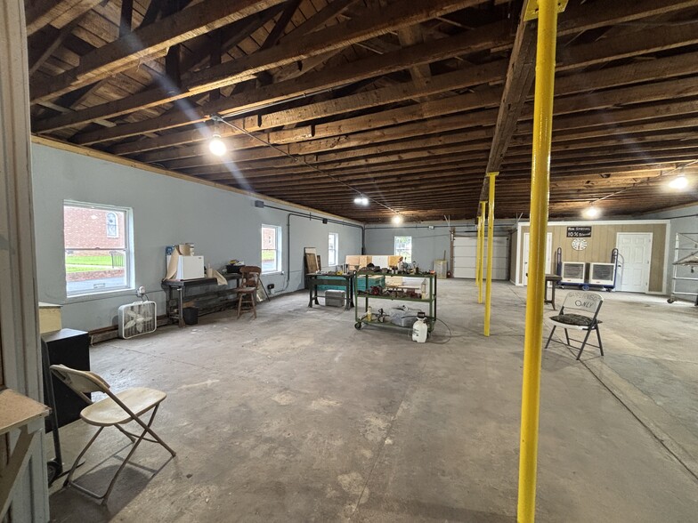 309 N Main St, Belton, SC à vendre - Photo de l’immeuble – Image 2 sur 6