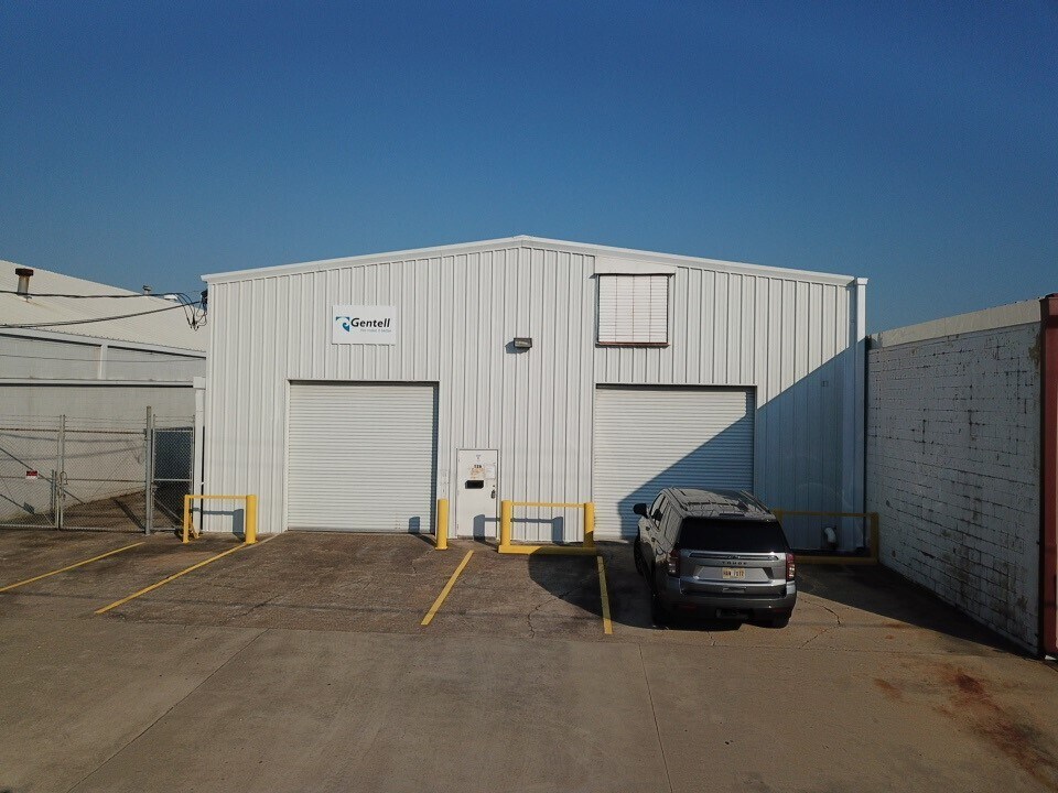 126 Industrial Ave, New Orleans, LA à louer Photo principale– Image 1 sur 10
