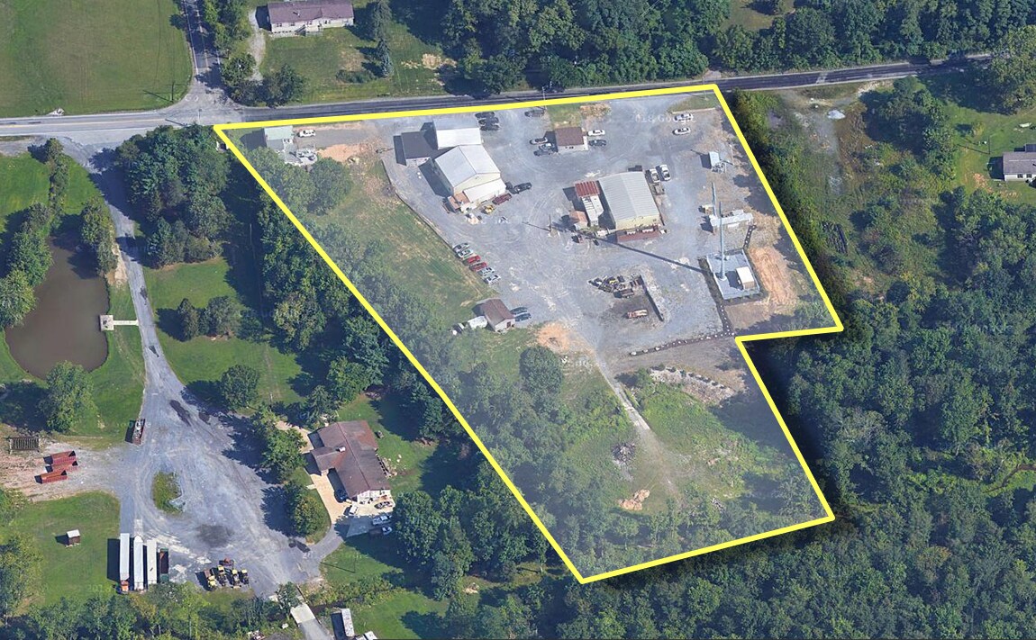 2529 Roundtop Rd, Middletown, PA à louer Photo de l’immeuble– Image 1 sur 8