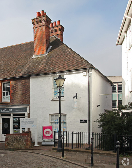 Mill Ln, Guildford à louer - Photo principale – Image 1 sur 3