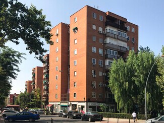 Plus de détails pour Avenida Provincias, 14, Fuenlabrada - Local commercial à louer