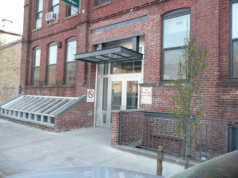 168 7th St, Brooklyn, NY à louer - Photo principale – Image 1 sur 8