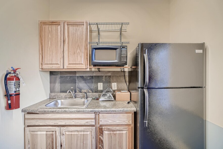 1211 Avery St, Golden, CO à louer - Photo intérieure – Image 3 sur 35