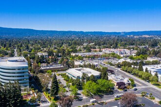 2465 Latham St, Mountain View, CA - VUE AÉRIENNE  vue de carte - Image1
