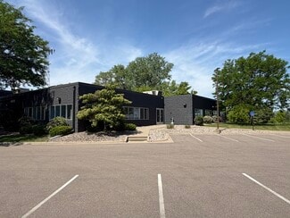 Plus de détails pour 4155 Old Sibley Memorial Hwy, Eagan, MN - Local d’activités à vendre