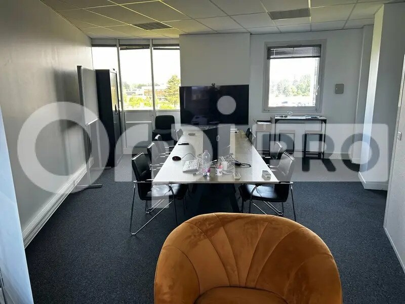 Bureau dans Compiègne à vendre Photo intérieure– Image 1 sur 8