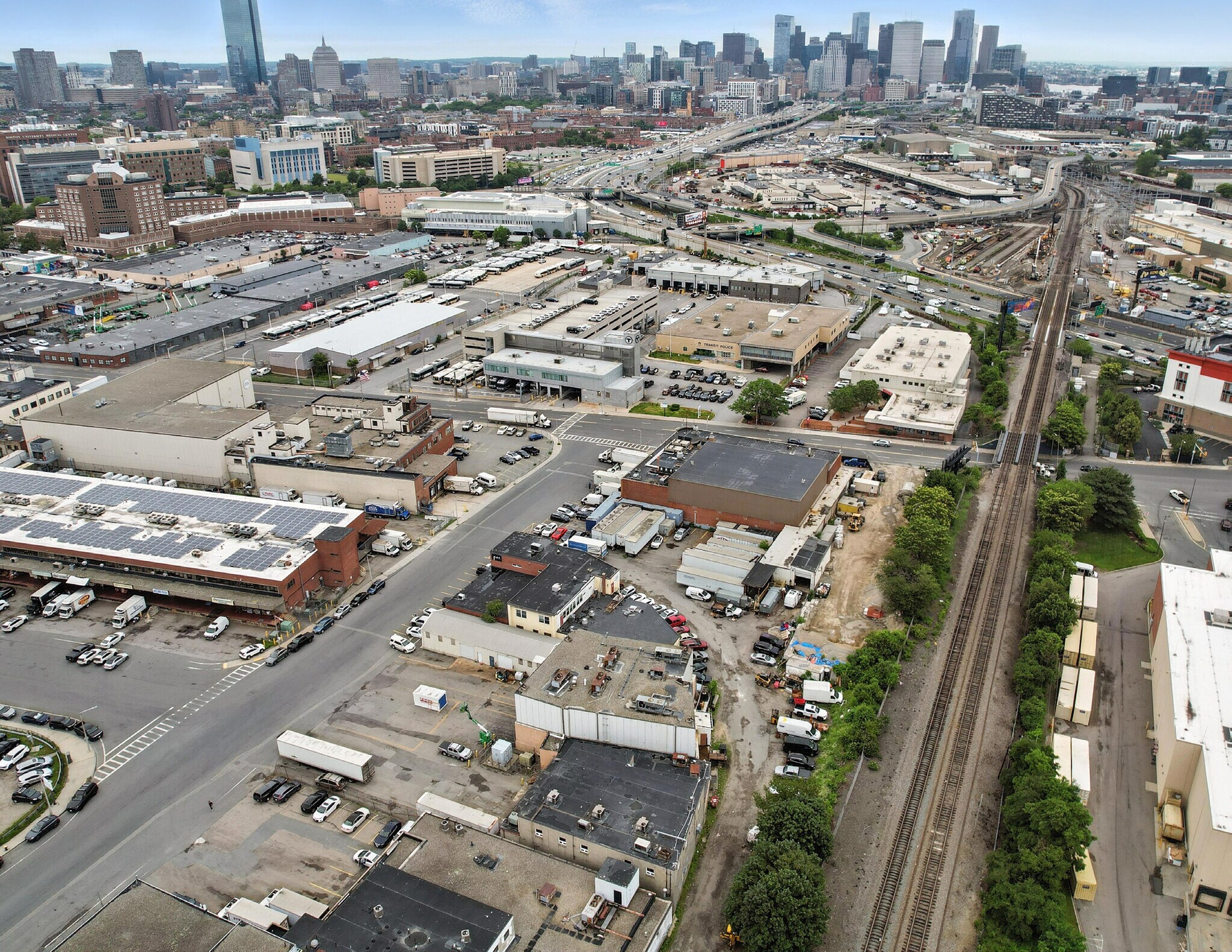 18-20 Newmarket Sq, Boston, MA à louer Photo de l’immeuble– Image 1 sur 16