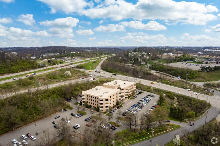 4955 Steubenville Pike, Pittsburgh, PA à louer - Aérien – Image 3 sur 12