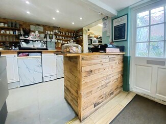 Plus de détails pour 19-19A Broad St, Alresford - Local commercial à louer