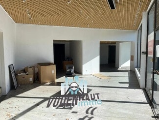 Plus de détails pour Bureau, Local commercial à louer