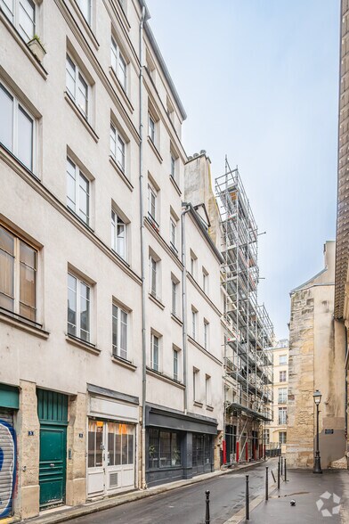7 Rue Des Orfèvres, Paris à vendre - Photo principale – Image 1 sur 1
