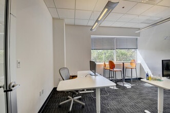 1095 Broken Sound Pky, Boca Raton, FL à louer Photo intérieure– Image 2 sur 21